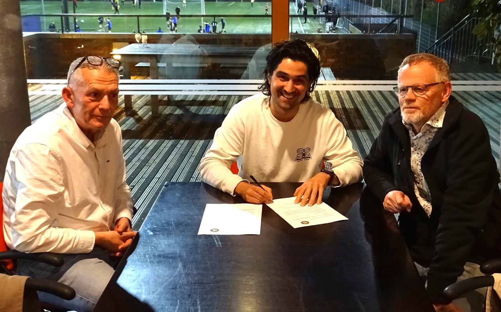 VFC stelt Dennis Vaz aan als nieuwe hoofdtrainer